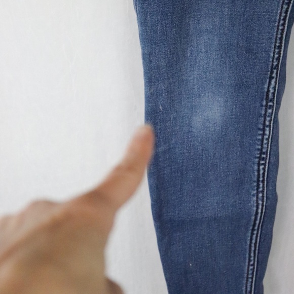 FRANK AND OAK Debbie High Rise Skinny Fit Jeans - Picture 7 of 16